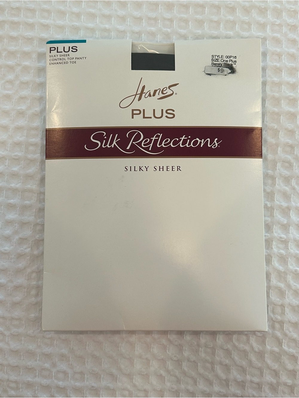 Hanes PLUS Silk Reflections Pantyhose in Barely Black size One Plus